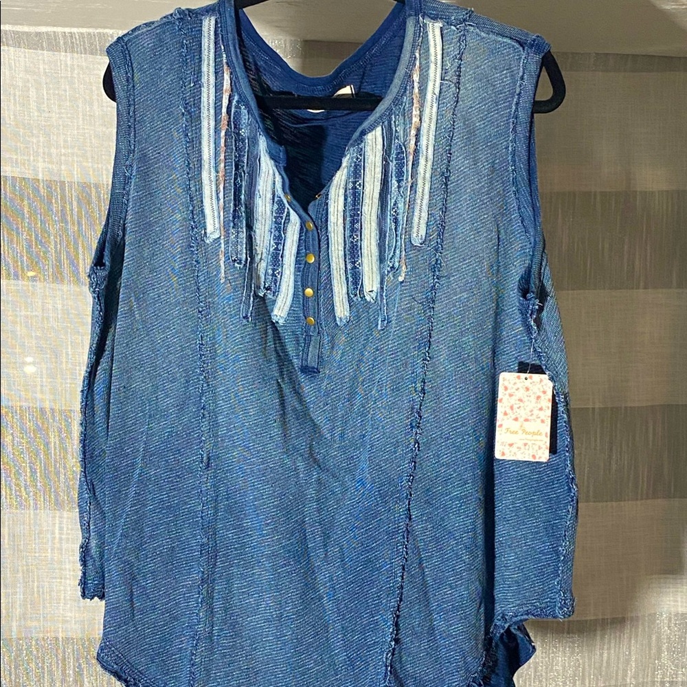 Relaxed in Style! Free People loose fitting denim color tank Size XS Brand New!
